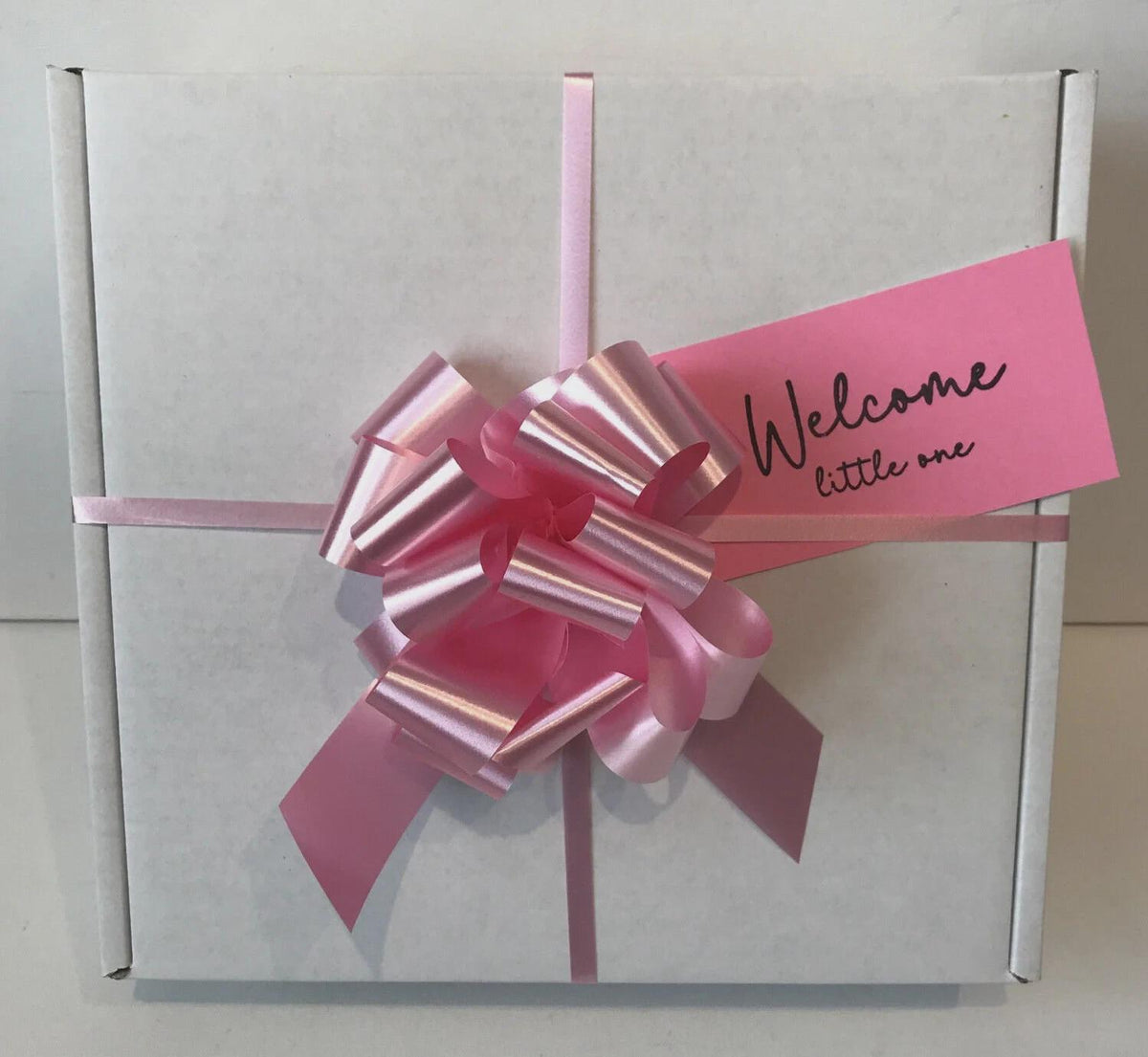 Luxury Baby Girl Gift Basket Hamper Maternity Baby Shower Gift New Baby Pink