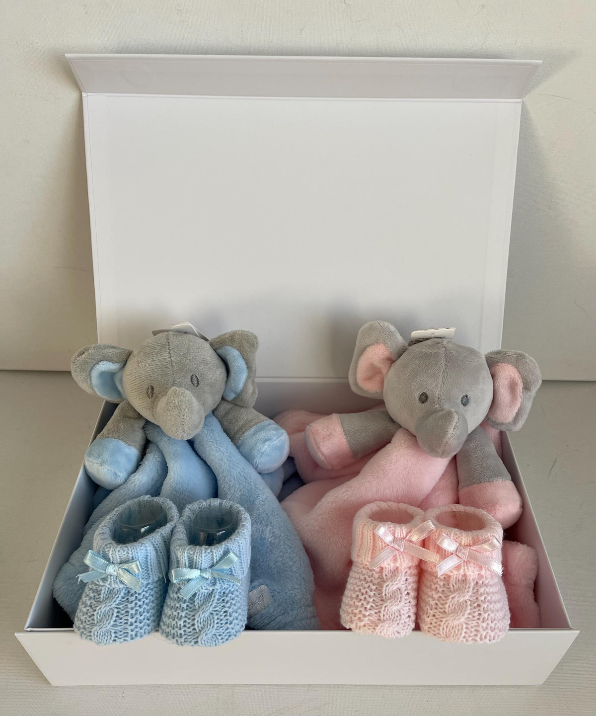 Twin Baby Gift Hamper | Newborn Twins Gift Basket | Boy & Girl Baby Gift | Twin Baby Shower Gift | Luxury Baby Hamper