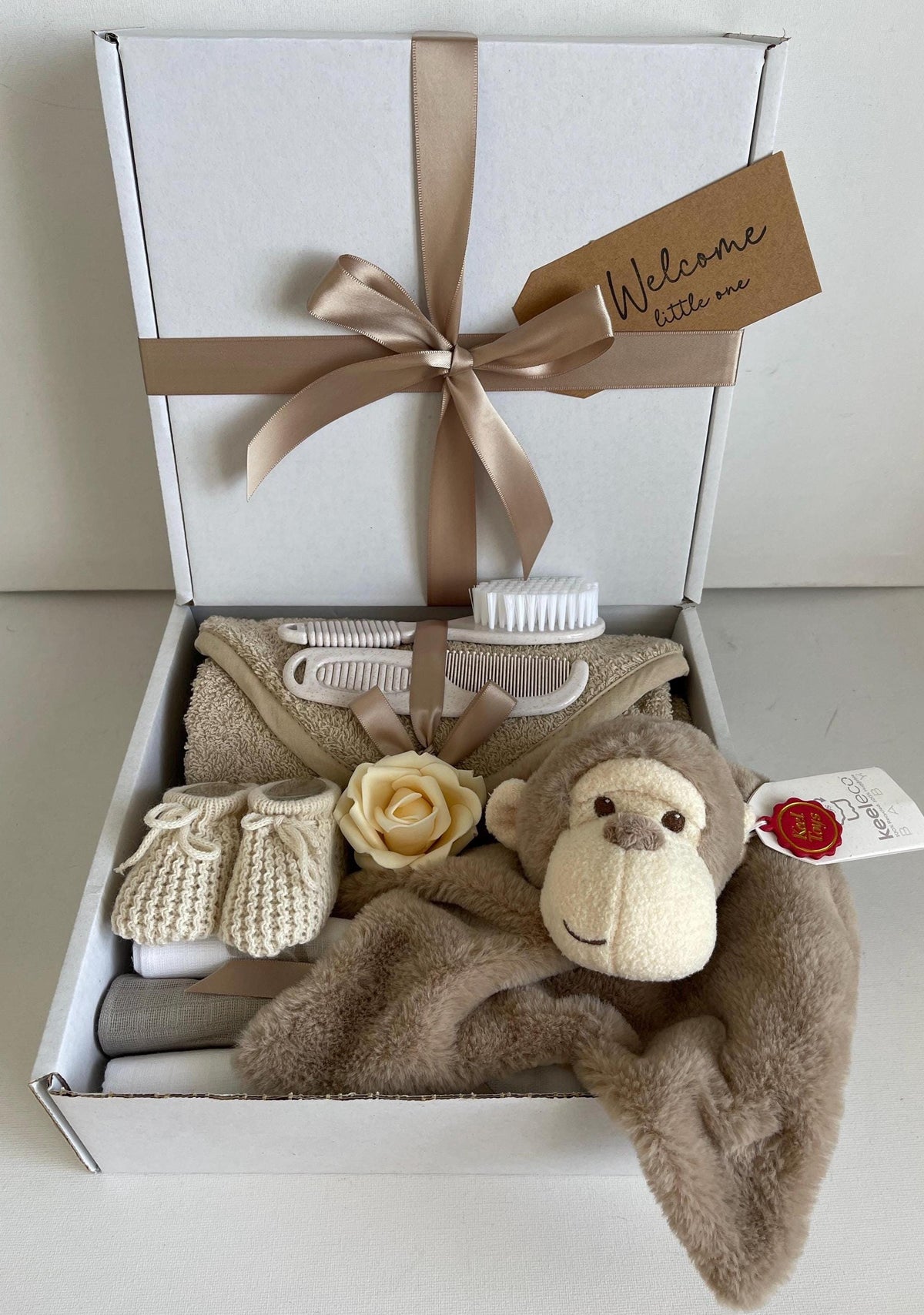 Monkey Baby Gift Hamper | Unisex Newborn Gift Basket | Neutral Baby Shower Gift | New Baby Gift Set | Marcel Monkey