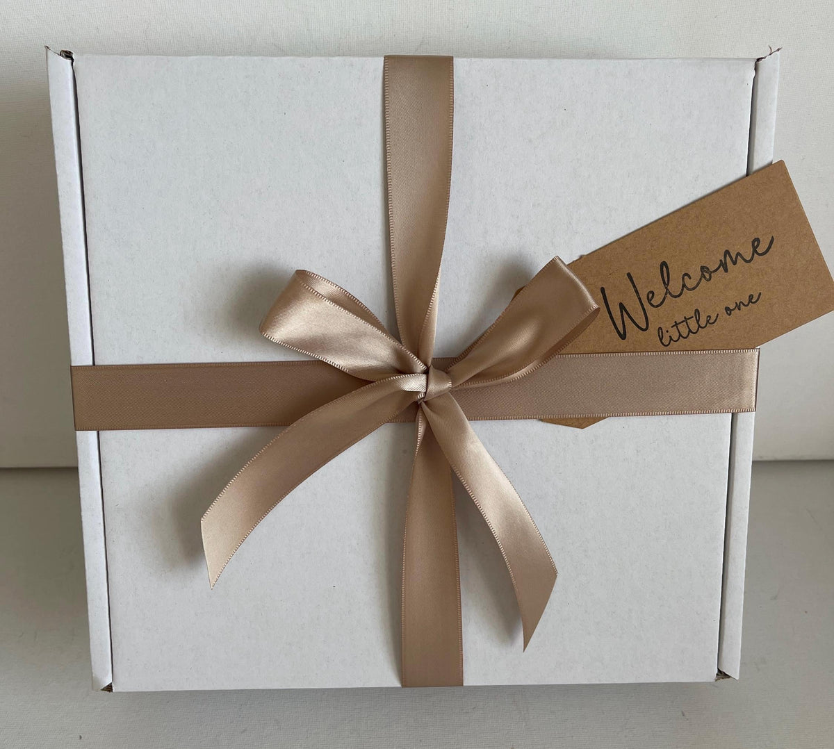 Monkey Baby Gift Hamper | Unisex Newborn Gift Basket | Neutral Baby Shower Gift | New Baby Gift Set | Marcel Monkey